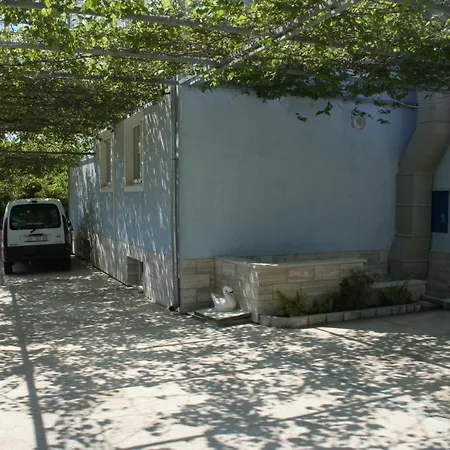 With Parking Space Orebic, Peljesac - 643 오레비츠