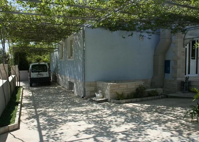 With Parking Space Orebic, Peljesac - 643 אורביץ