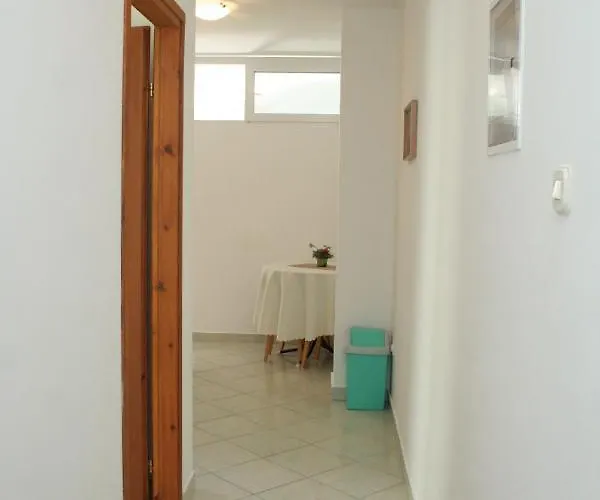 With Parking Space Orebic, Peljesac - 643 * אורביץ